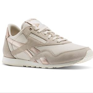 🆕 REEBOK | Classic Slim Metallics Rose Gold